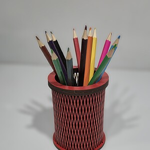 Suport de creioane cilindric roșu