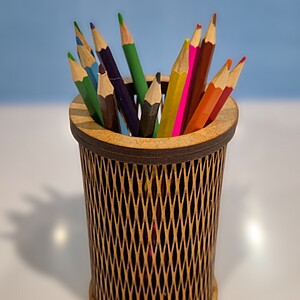 Suport de creioane cilindric