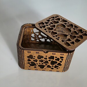 Cutie decorativă din lemn HeartBox