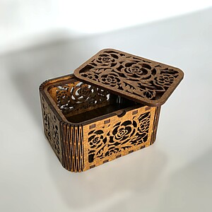 Cutie decorativă din lemn RosesBox
