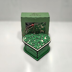 Mărţişor imioară verde- model floral